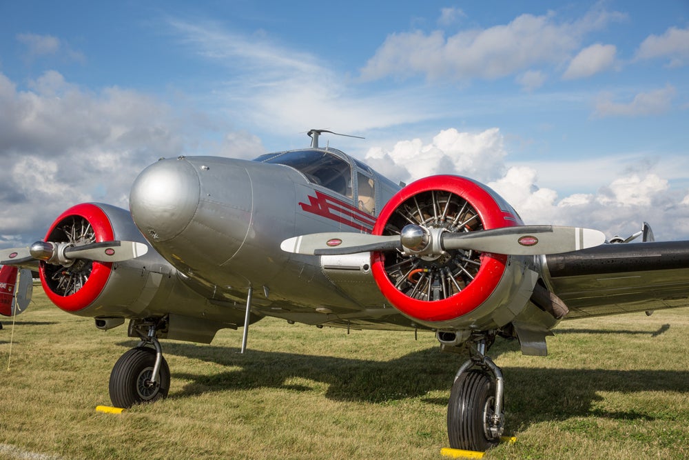 beechcraft d-18s.jpg
