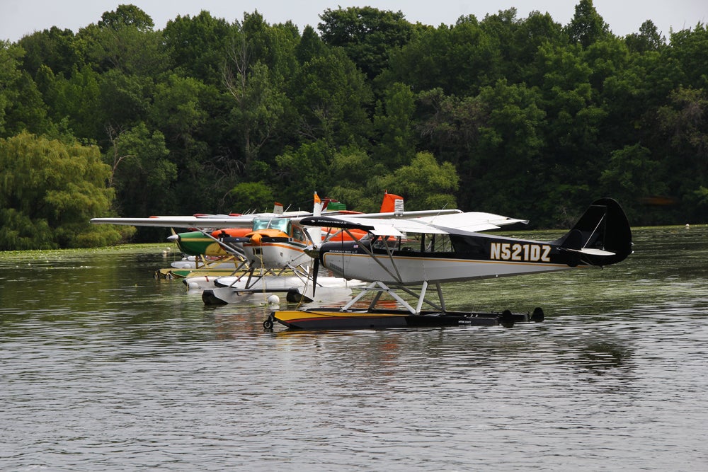 osh14-seaplane-base-03.jpg