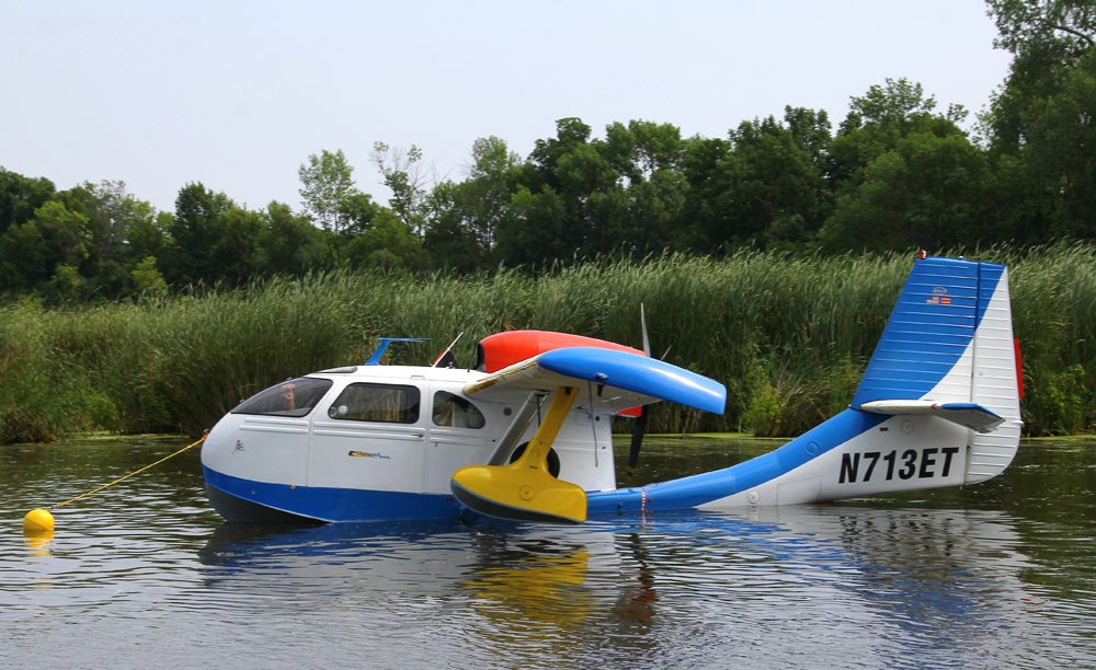 osh14-seaplane-base-09.jpg