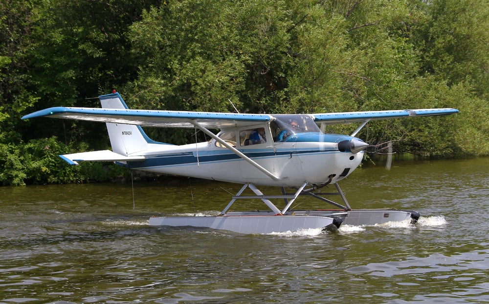 osh14-seaplane-base-22.jpg