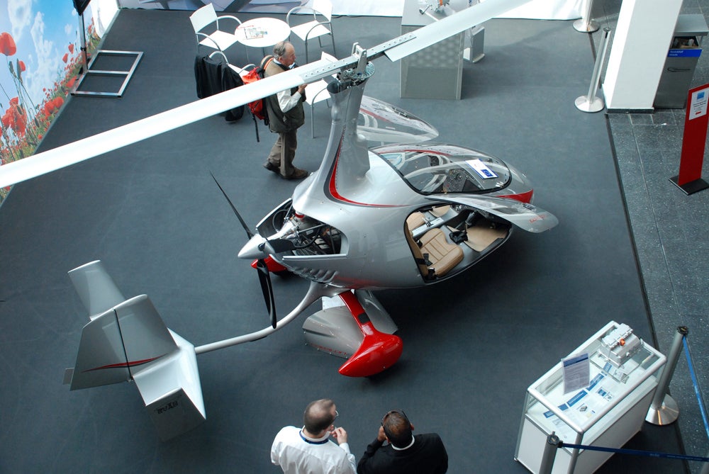 9 autogyro cavalon electric.jpg