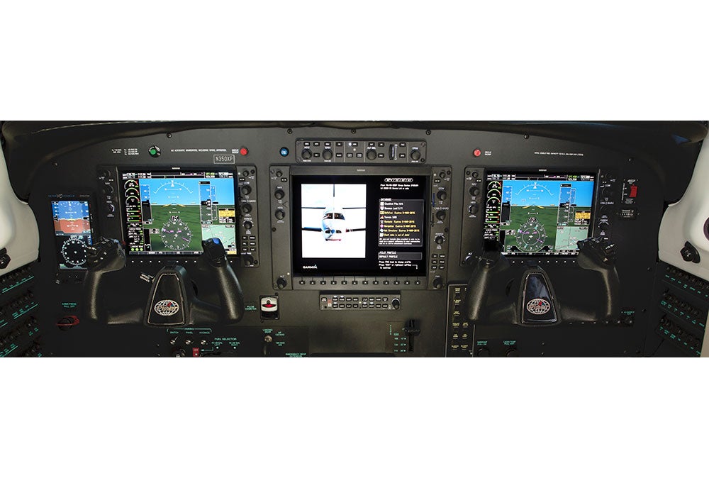 piperaircraft-m350-panel.jpg