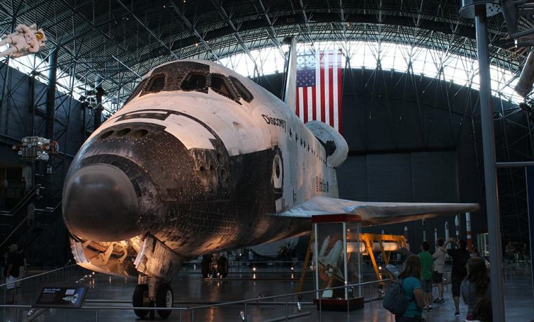 Space Shuttle Discovery