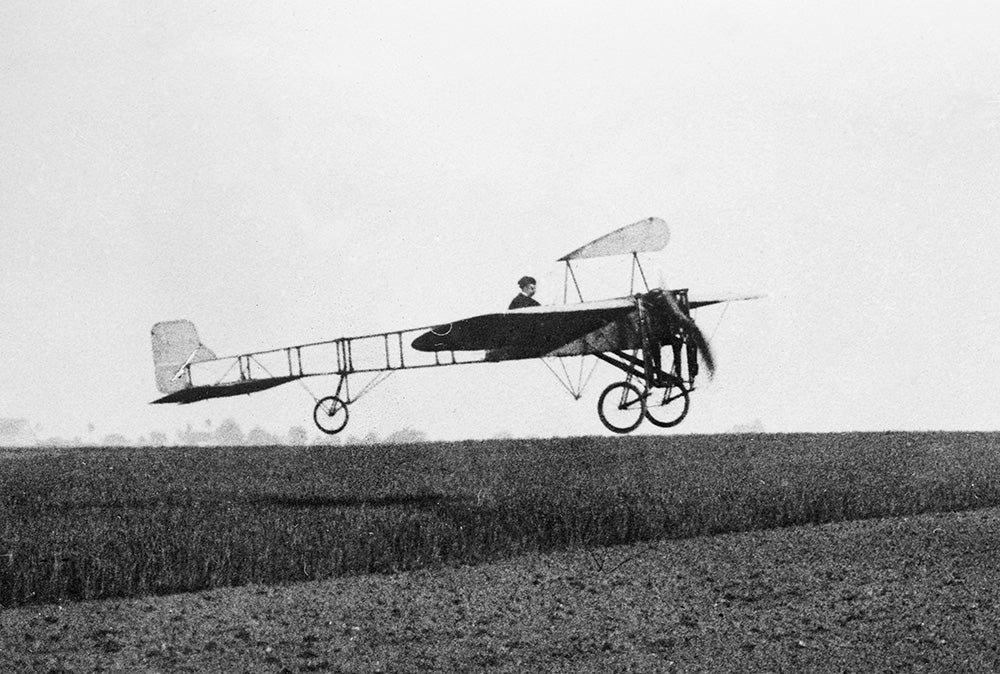 10stillflying-bleriot-01.jpg