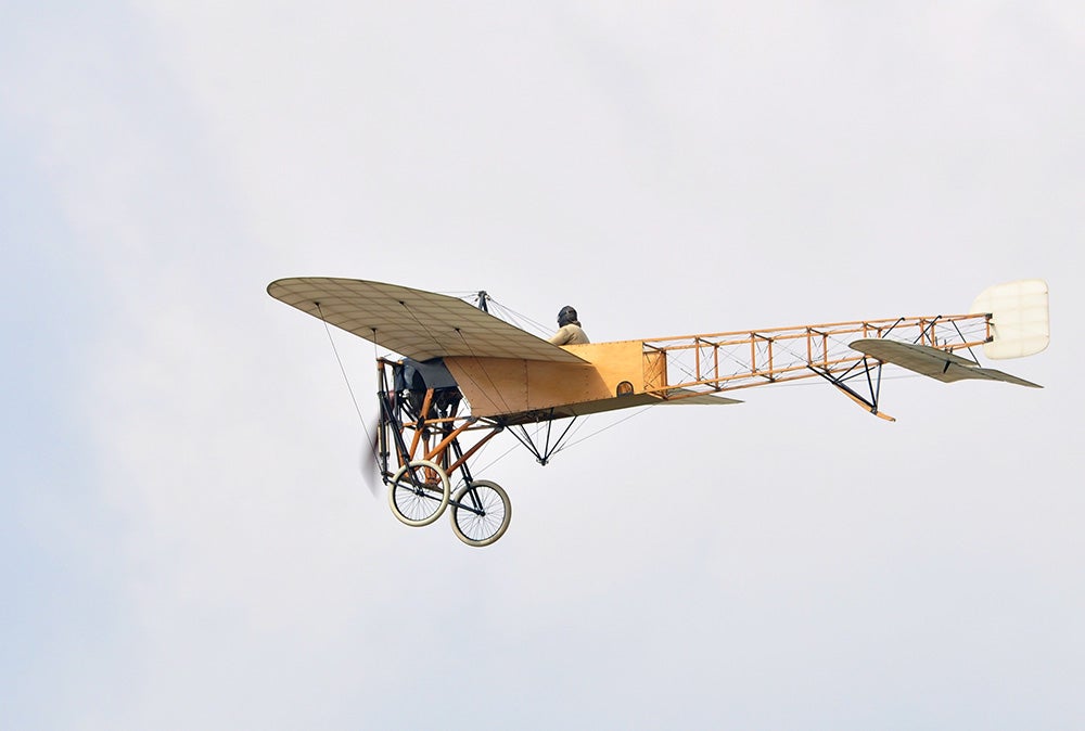 10stillflying-bleriot-03.jpg