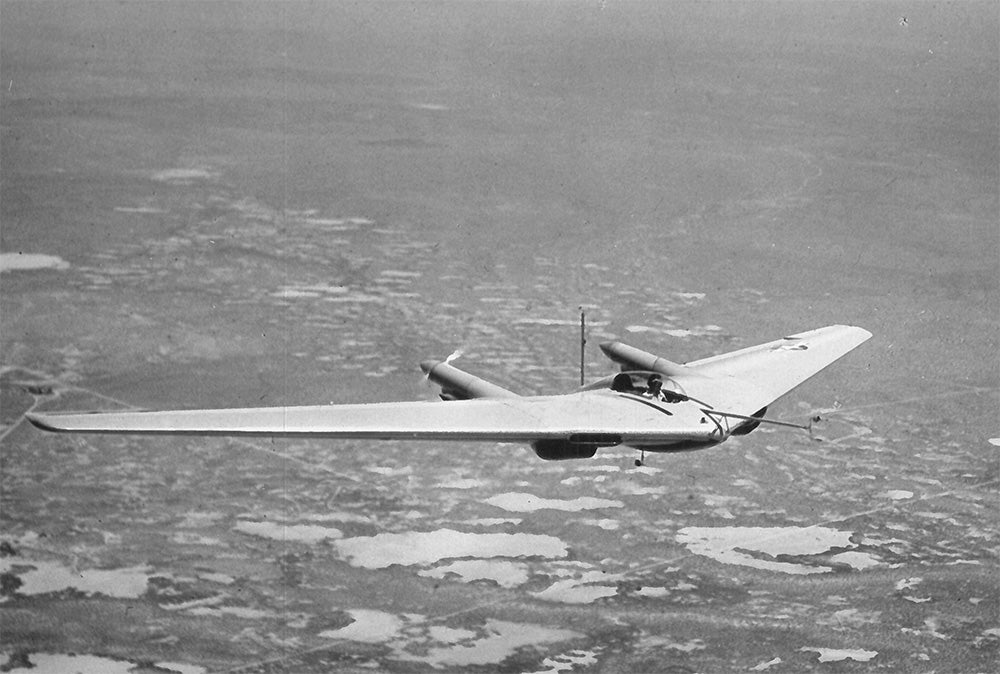 10flyingwing-n9m-01.jpg