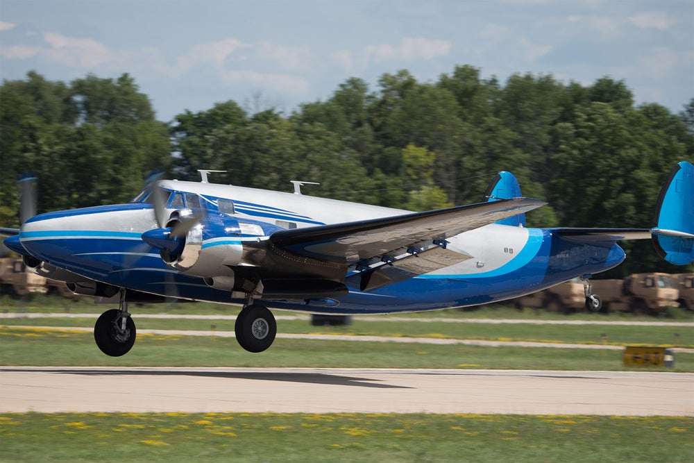 10stillflying-howard500-02.jpg