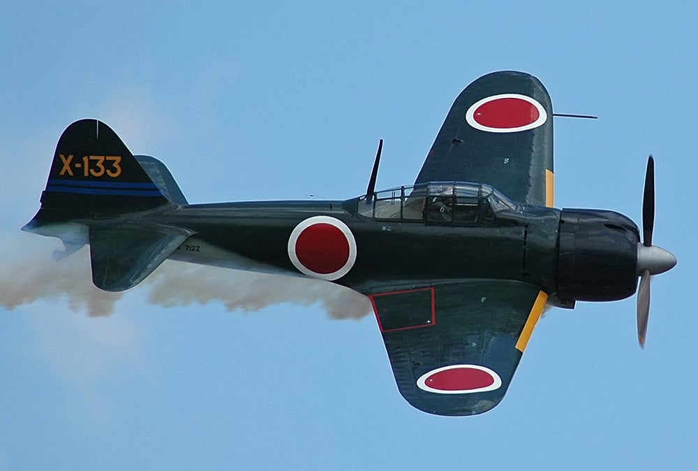 10stillflying-zero-01.jpg