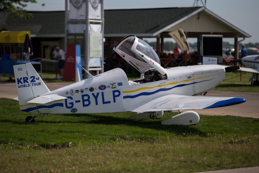 osh15-jv-kr2_world-tour.jpg