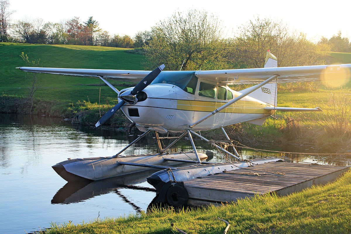 maine-seaplane10.jpg
