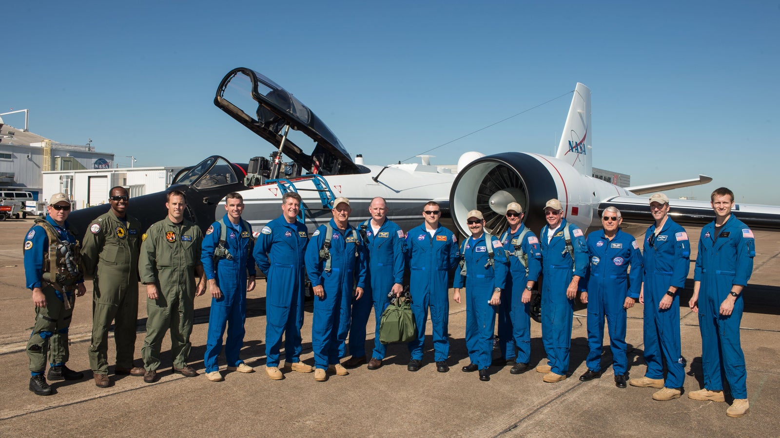 nasa-wb57-houston-flyover-05.jpg