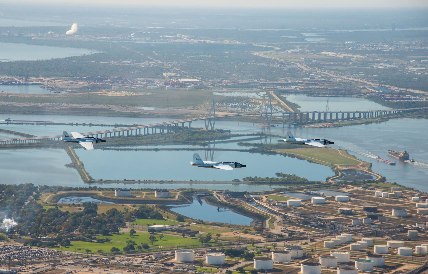 nasa-wb57-houston-flyover-06.jpg