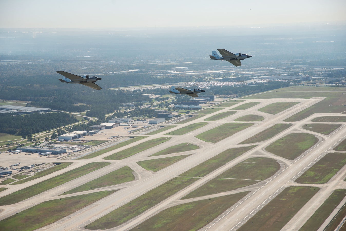 nasa-wb57-houston-flyover-12.jpg