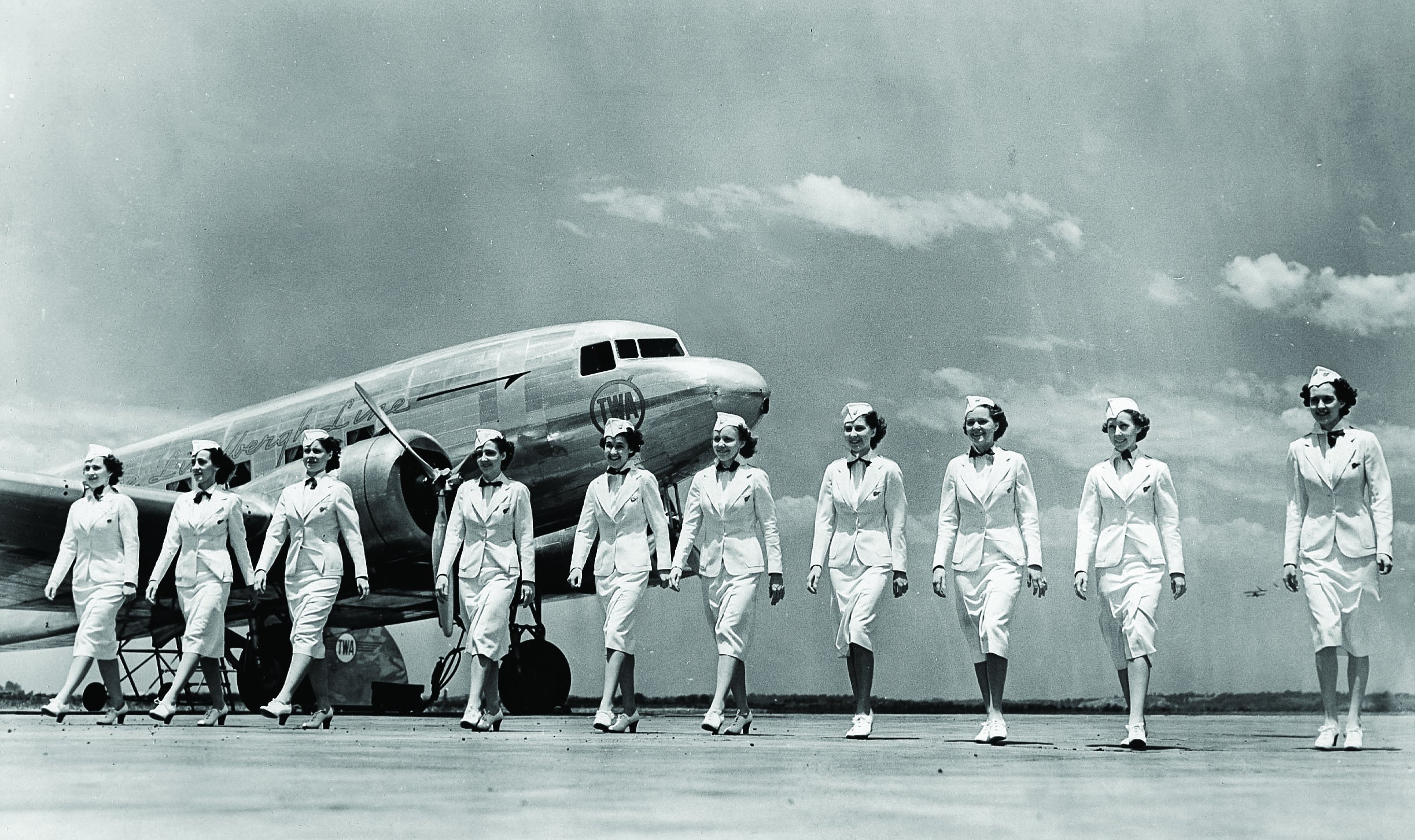 TWA DC-3