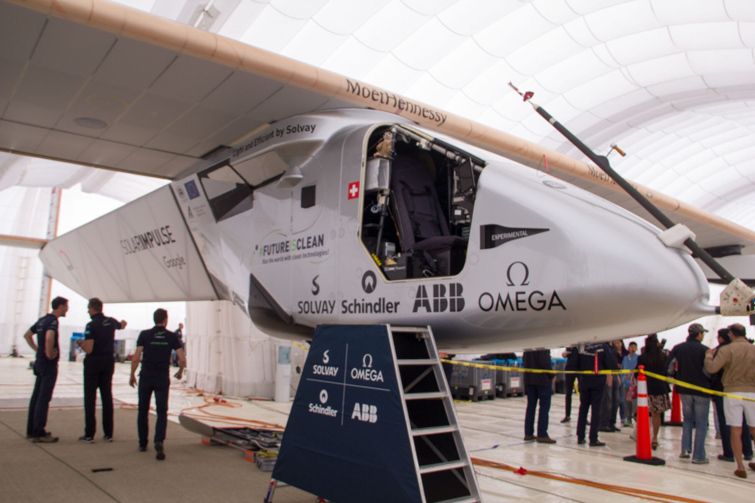 Solar Impulse Moffett Airfield