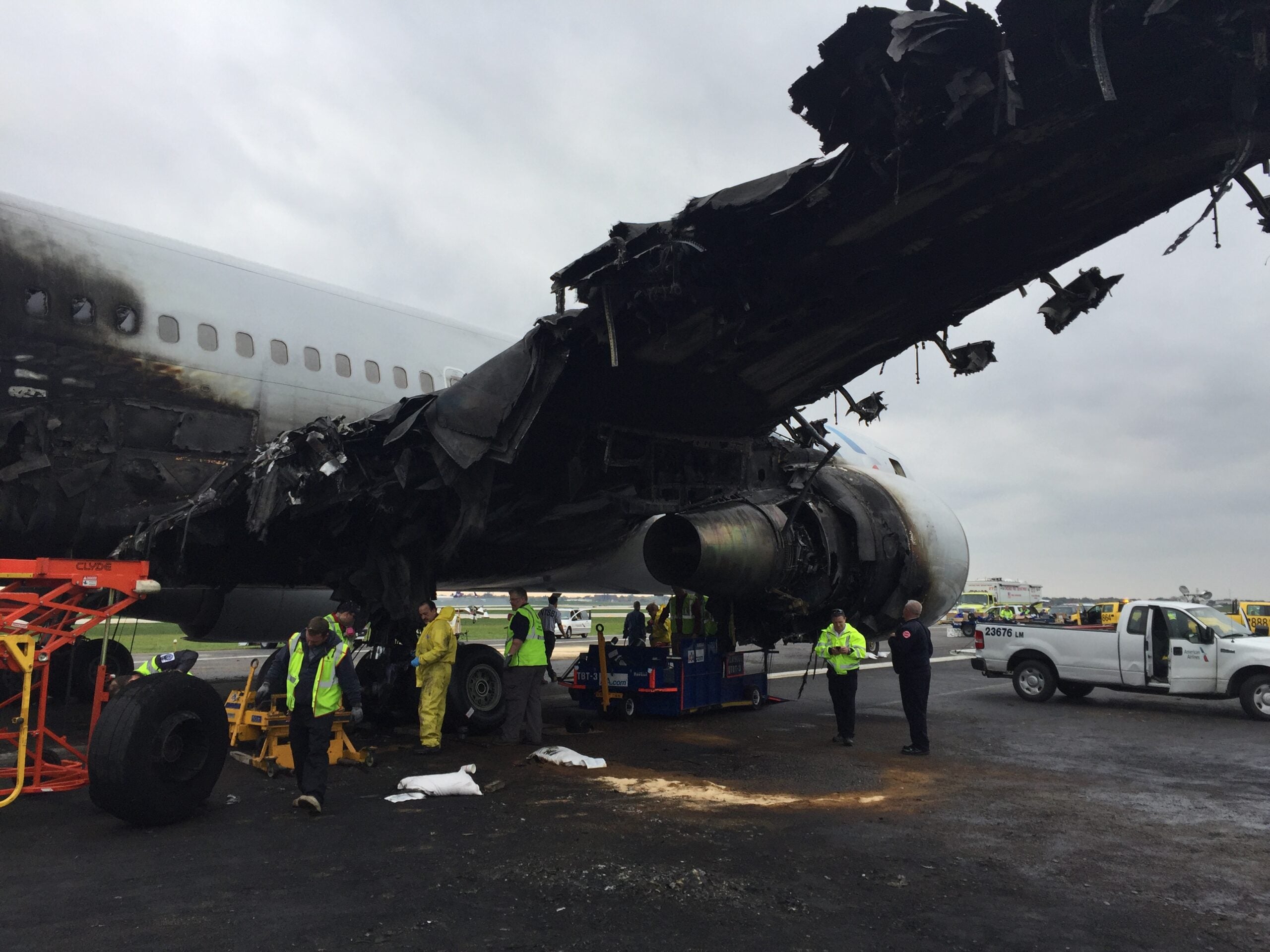 Boeing 767 Engine Fire O'Hare