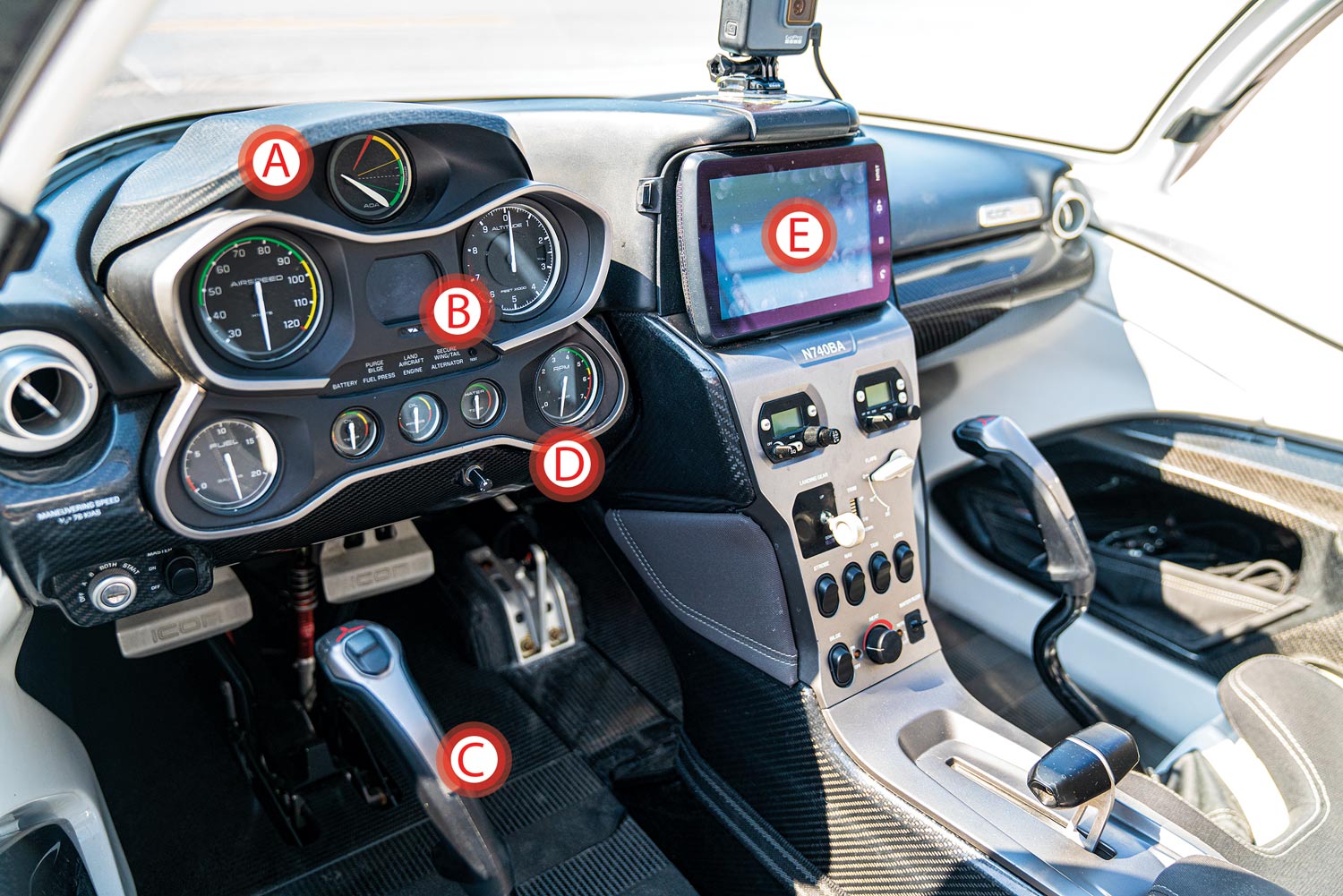 Icon A5 interior