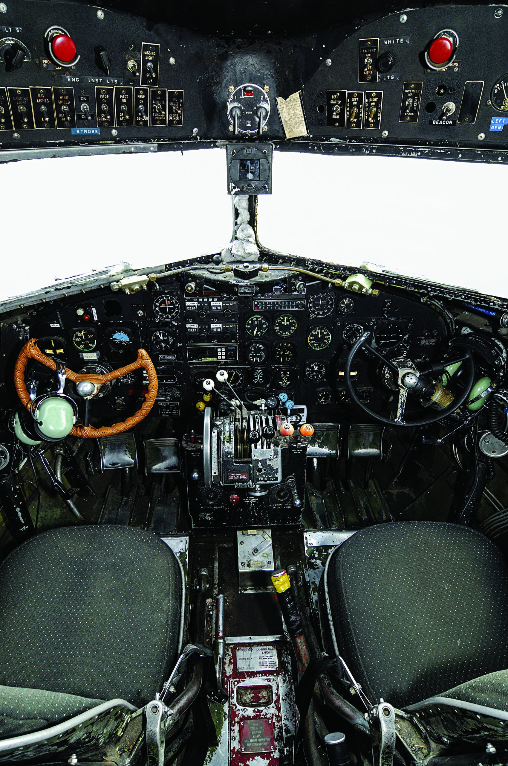 DC3 Cockpit
