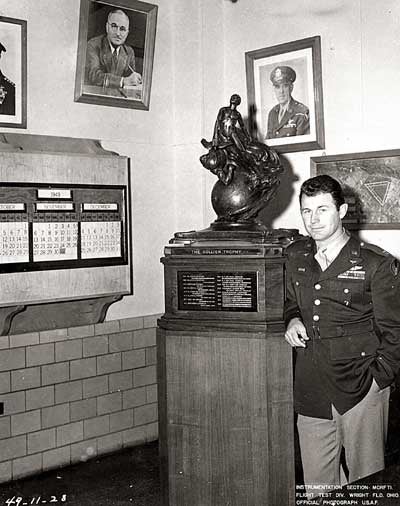 chuck-yeager-collier-trophy.jpg