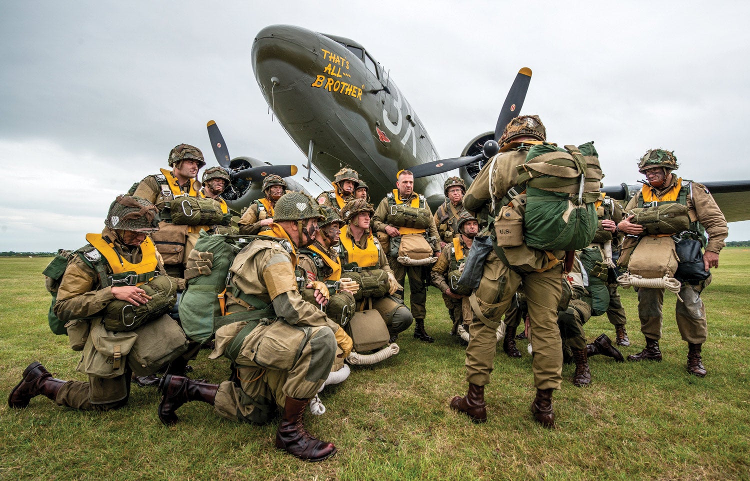 A stick gathers prior to a demonstration drop at Duxford.