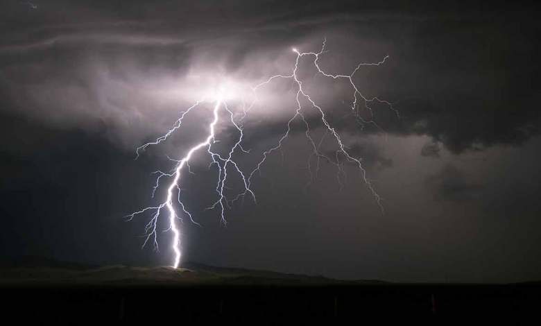Thunderstorm visible from a cockpit [Getty Images]