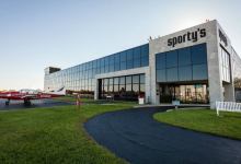 Sporty’s Pilot Shop is offering free seminars on autopilots, radios, and iPad use. [Credit: Sporty's Pilot Shop]