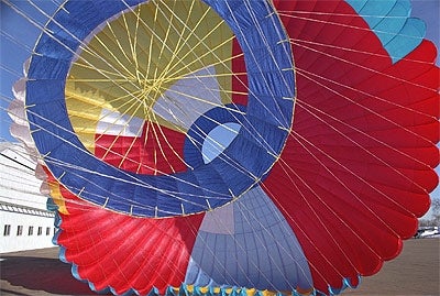 FL_parachute_SR20Slidergnd
