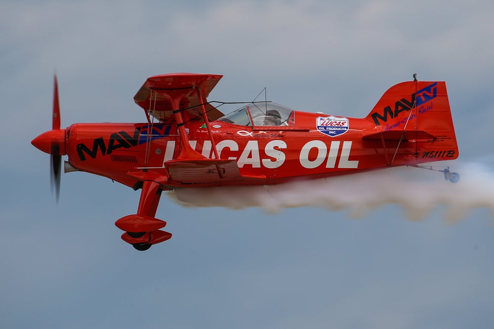 lucas oil aerobatics.jpg