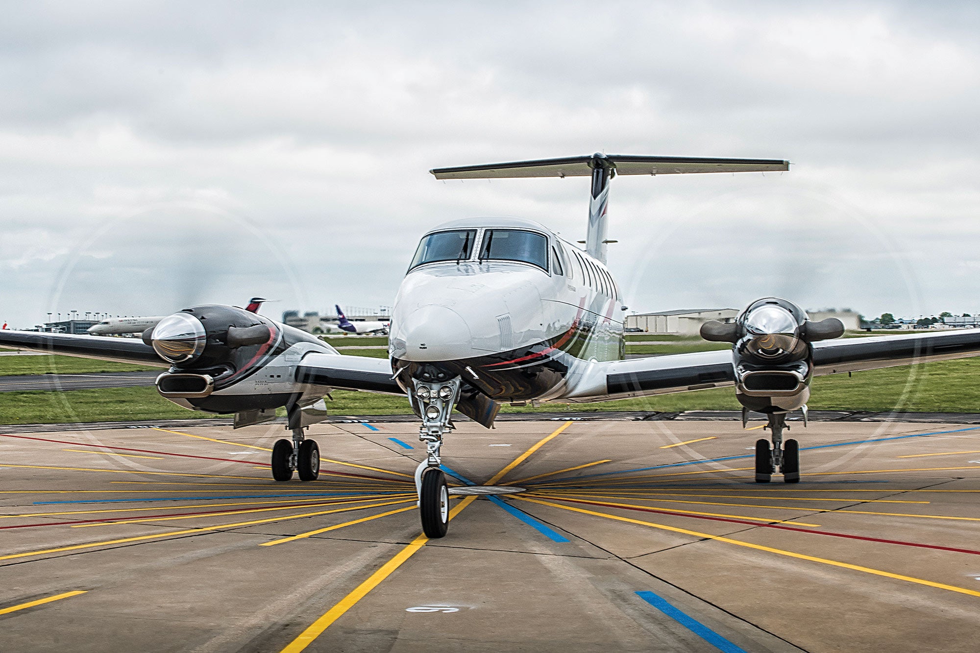 King Air 360