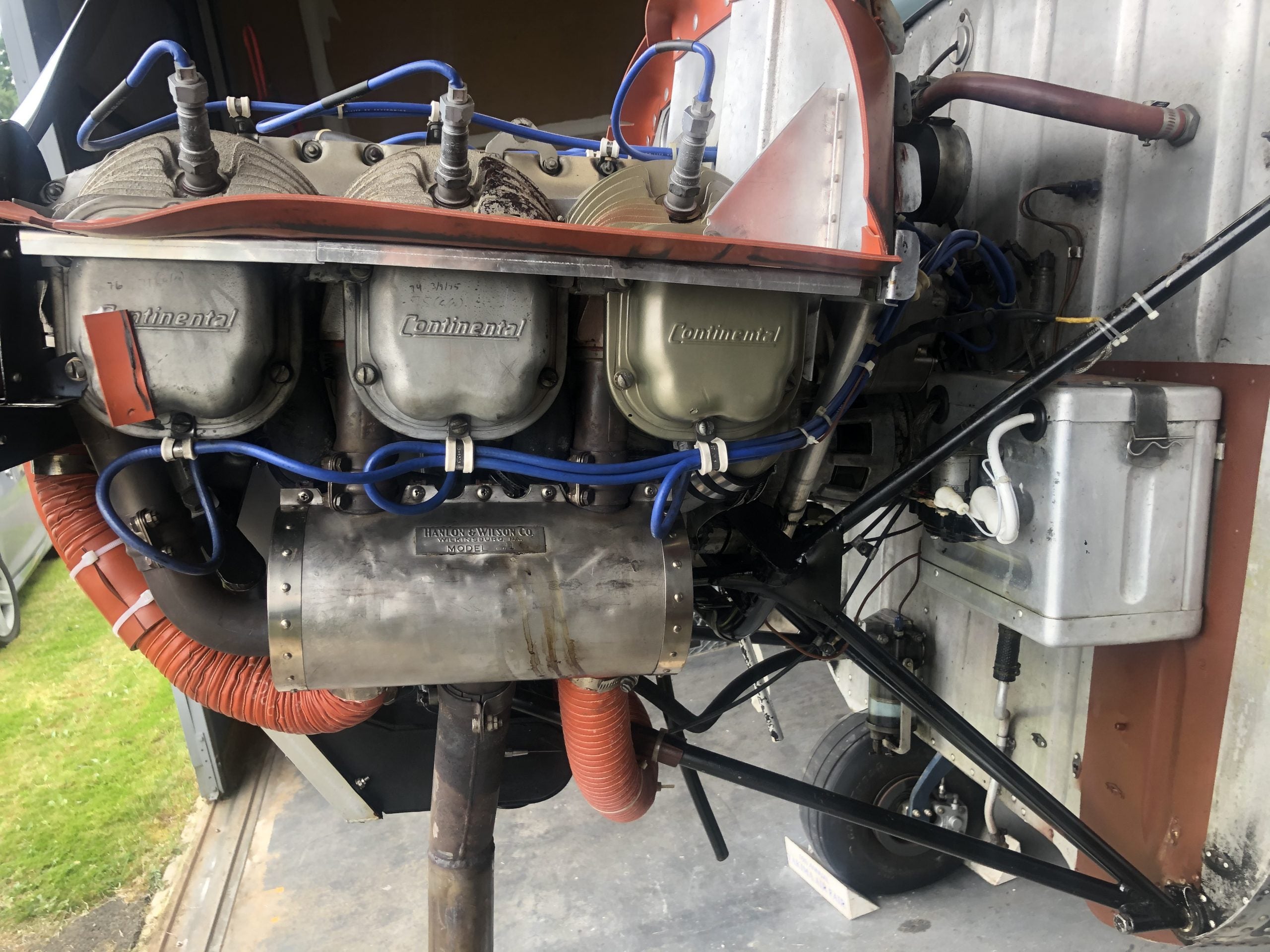 Opened-up engine