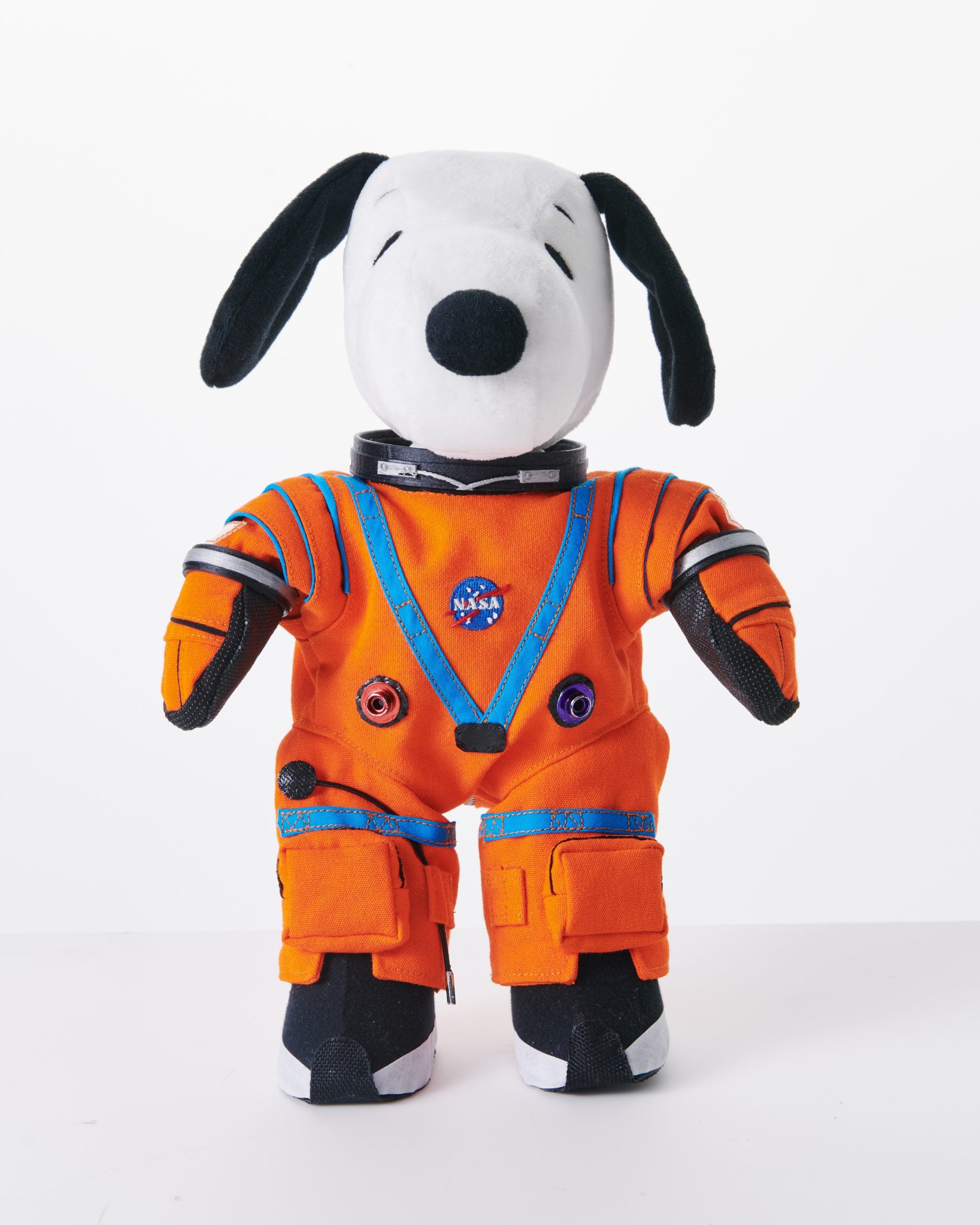 Snoopy as a zero gravity indicator