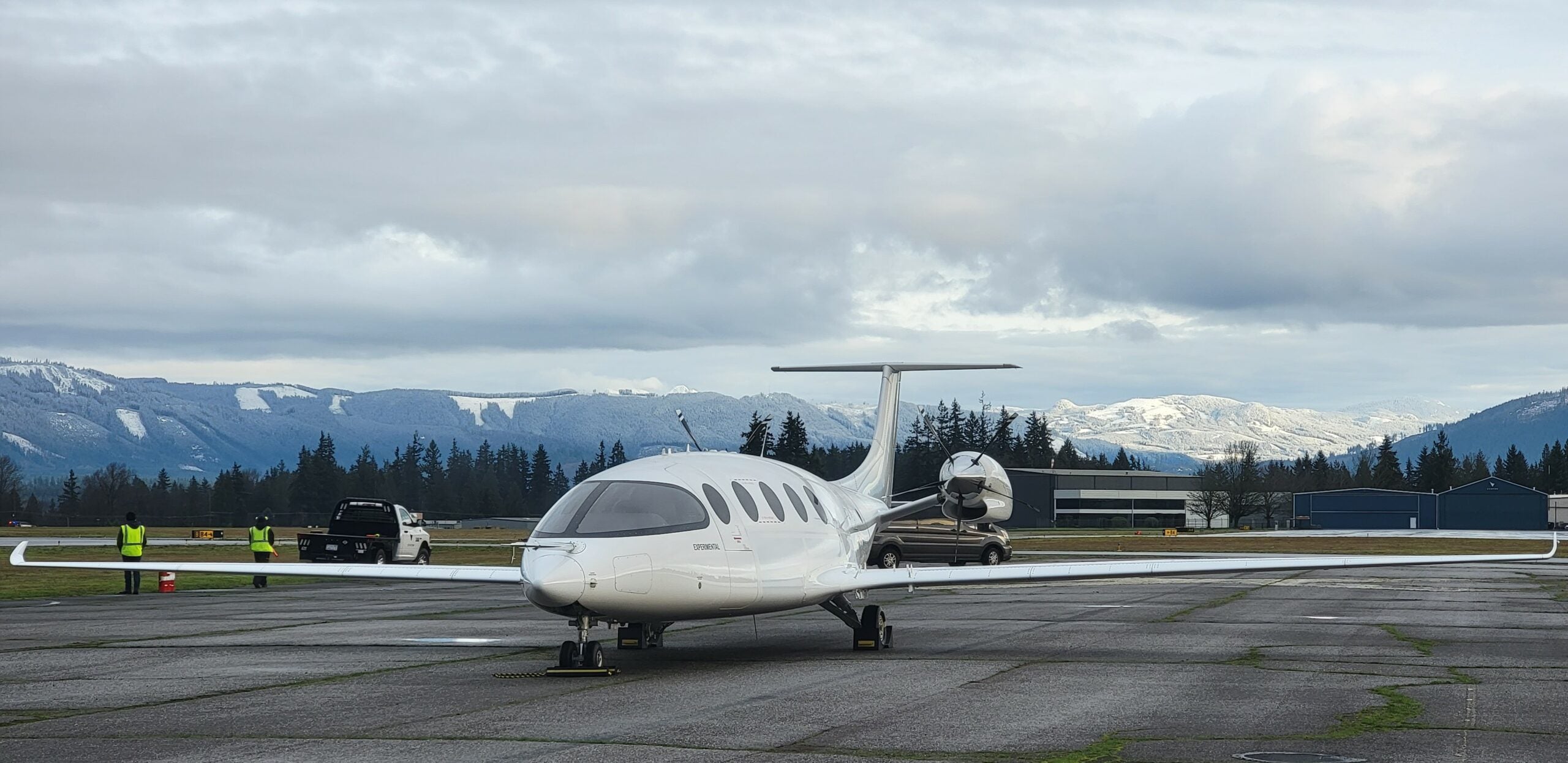 eviation alice electric airplane