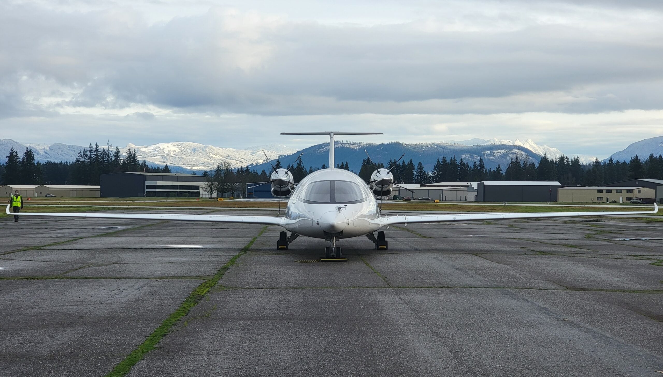 eviation alice electric airplane