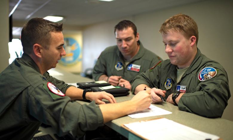 Brief of student pilots