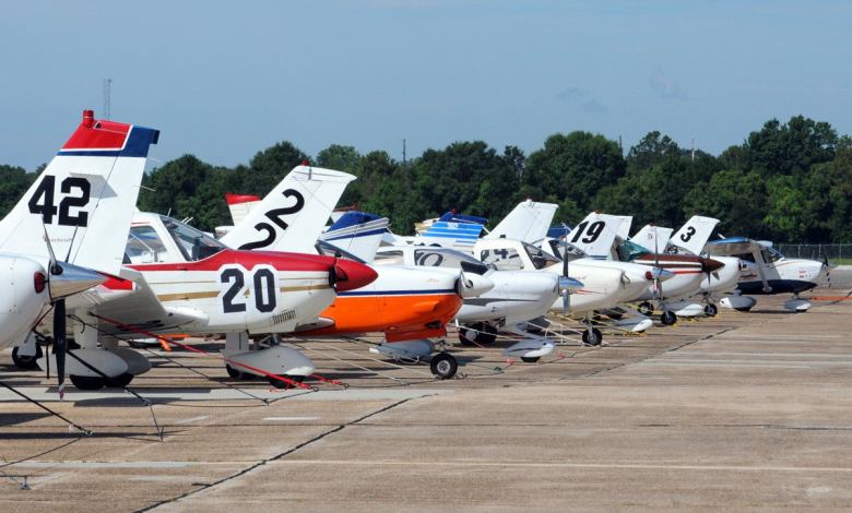 Planes are lined up for a leg of a past Air Race Classic. [Credit: Air Race Classic]