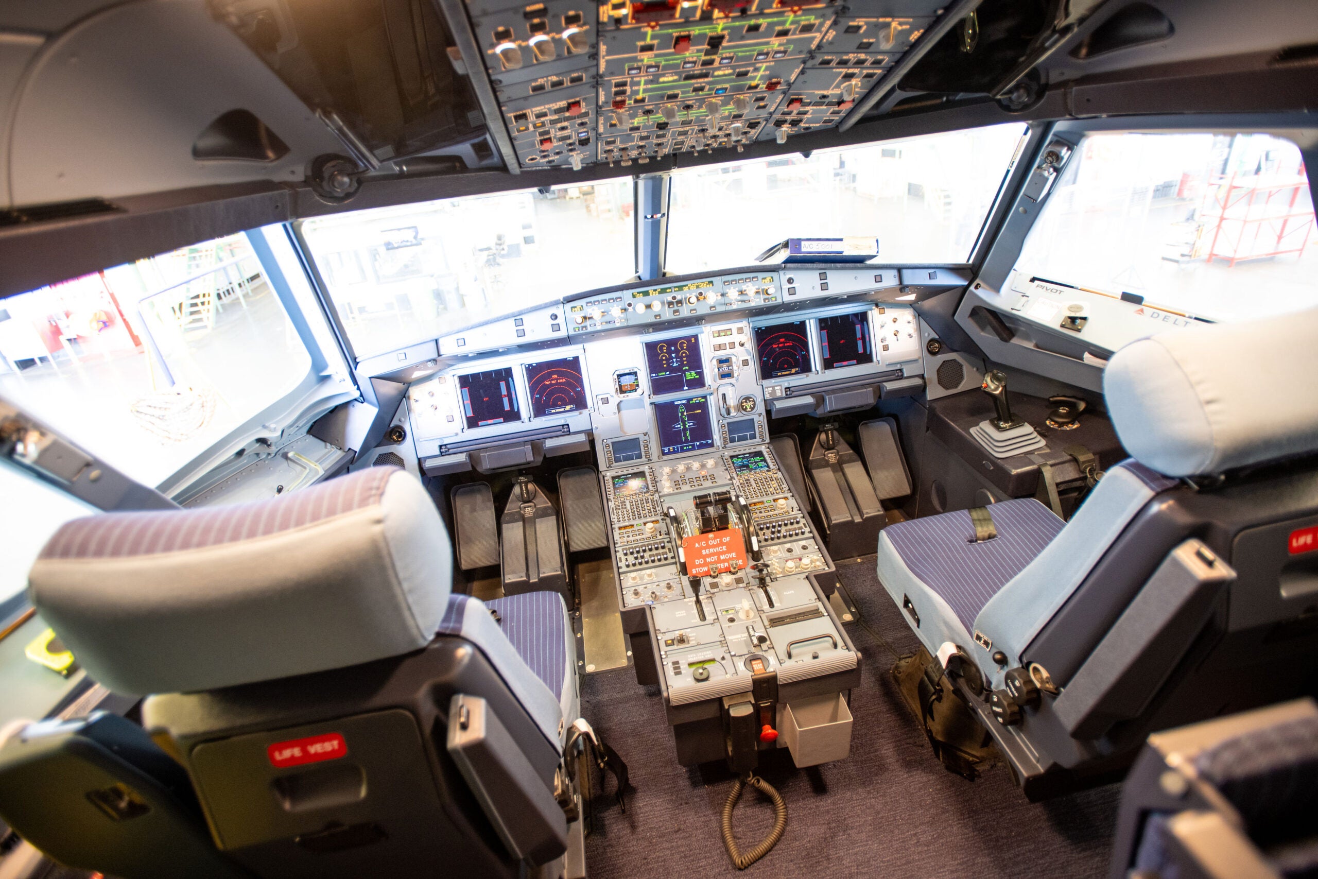 Flight Deck on Delta Air Lines new Airbus A321neo