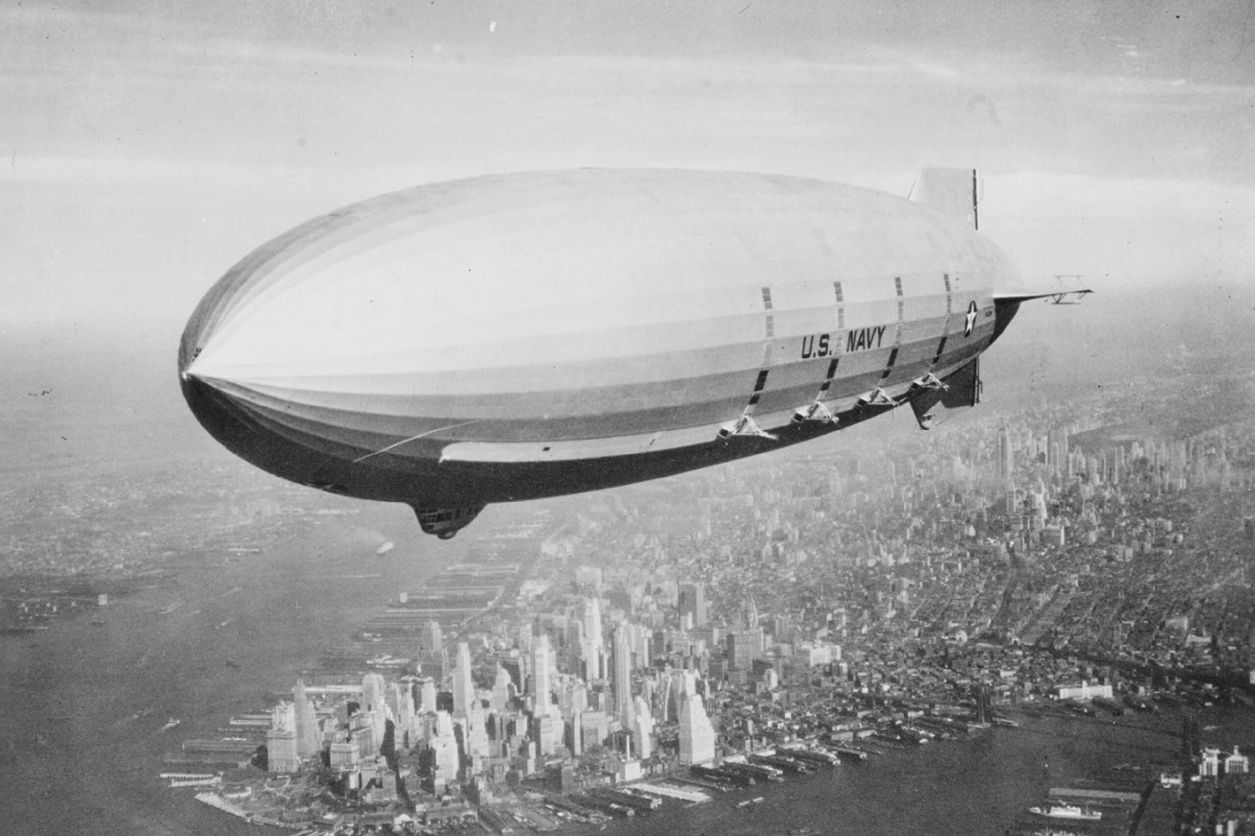 USS Macon airship in flight during the 1930s