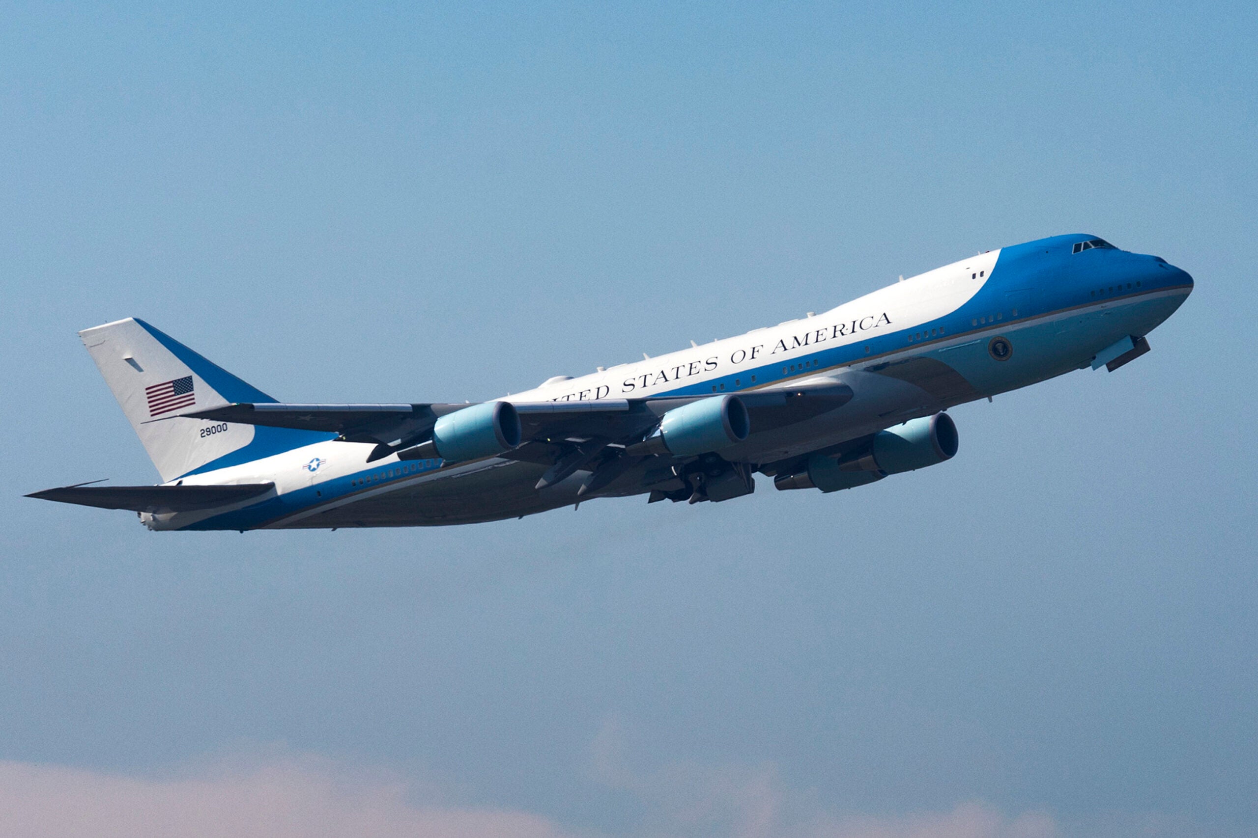 U.S. Air Force Special Air Mission VC-25A 29000 in flight