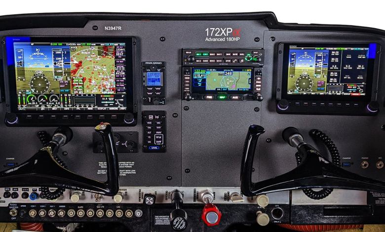 Air Plains custom avionics panel in an upgraded Cessna 172