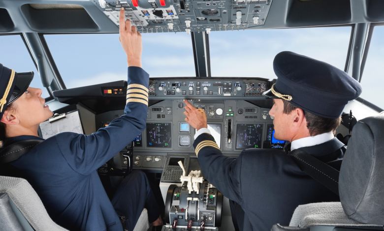 Second in command pilot jobs