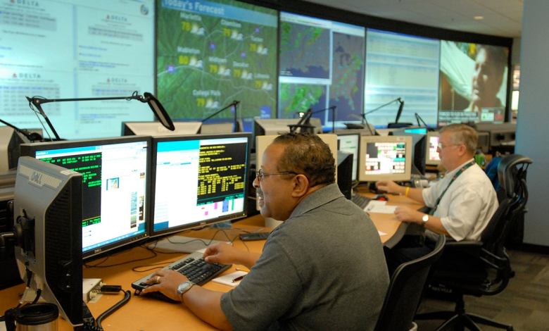 A Delta Air Lines meteorology team provides weather forecasting. [Credit: Delta Air Lines]