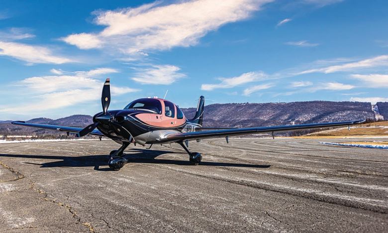A Cirrus with the Himalayan Salt livery.