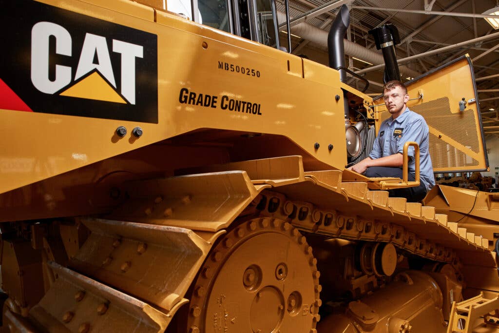 South Georgia Technical College serves the Southeastern Caterpillar Dealers College of Technology. It is also the only Caterpillar Electric Power Generation college training facility in the United States.