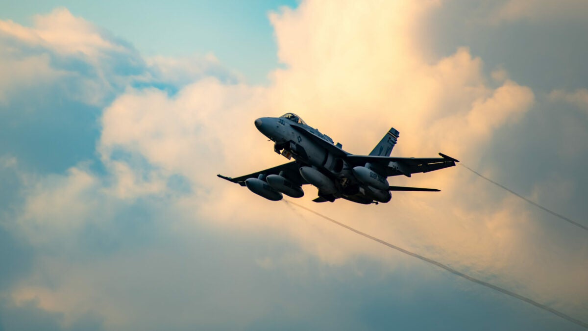 F/A-18 Hornet [Credit: U.S. Marine Corps/Cpl. Ryan Ulibarri]