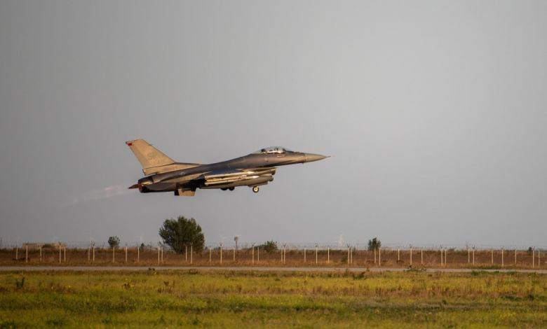 F-16