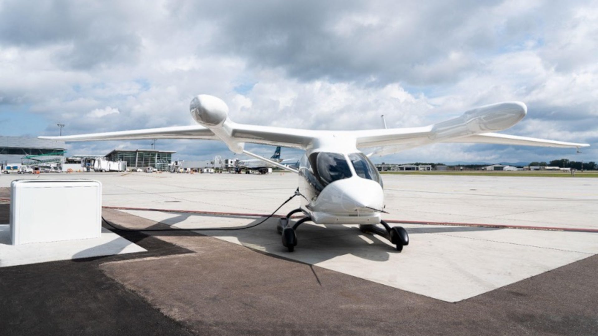 Beta Archer eVTOL electric aircraft charging