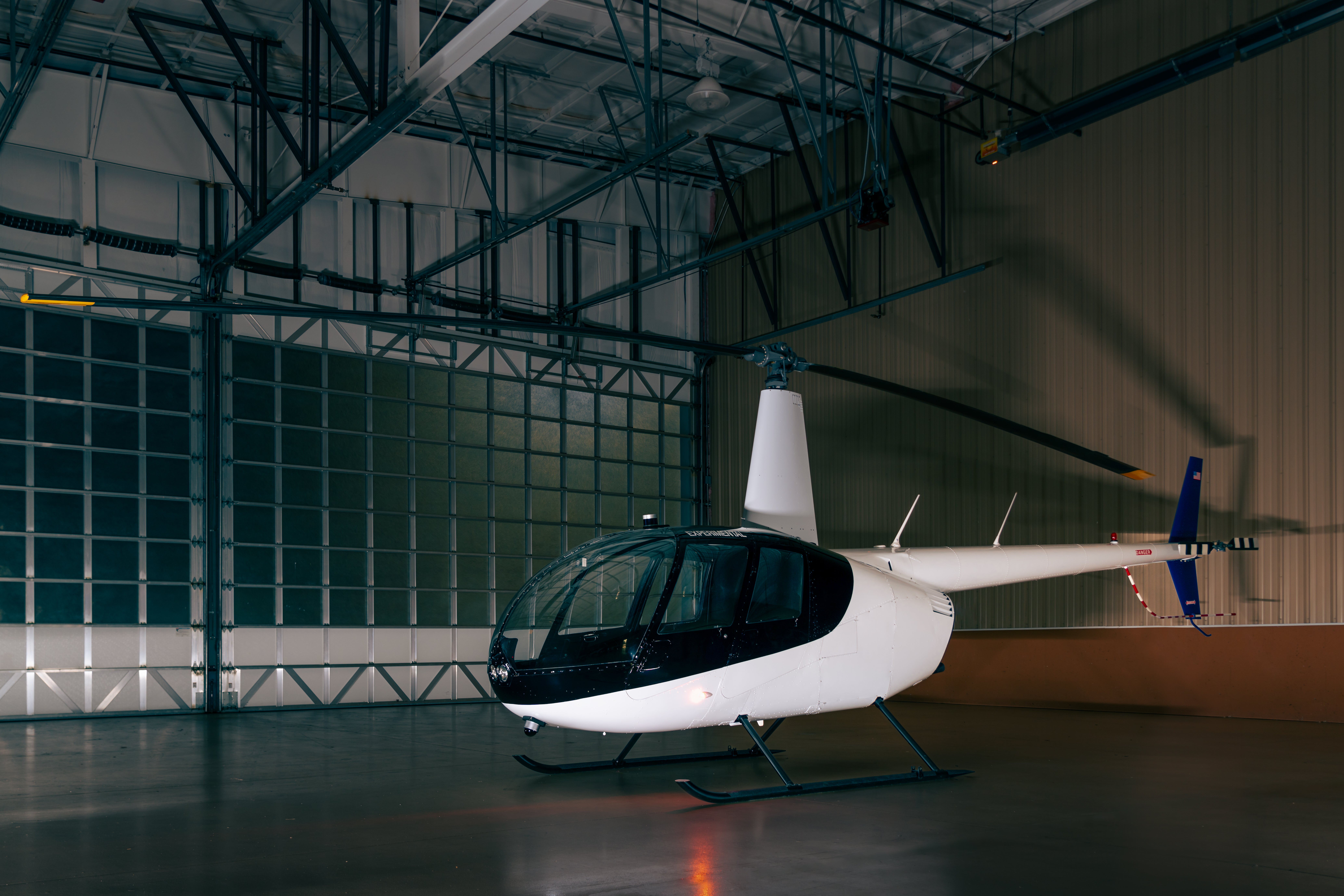 Rotor Technologies Unveils R550X Uncrewed Helicopter and Begins Production