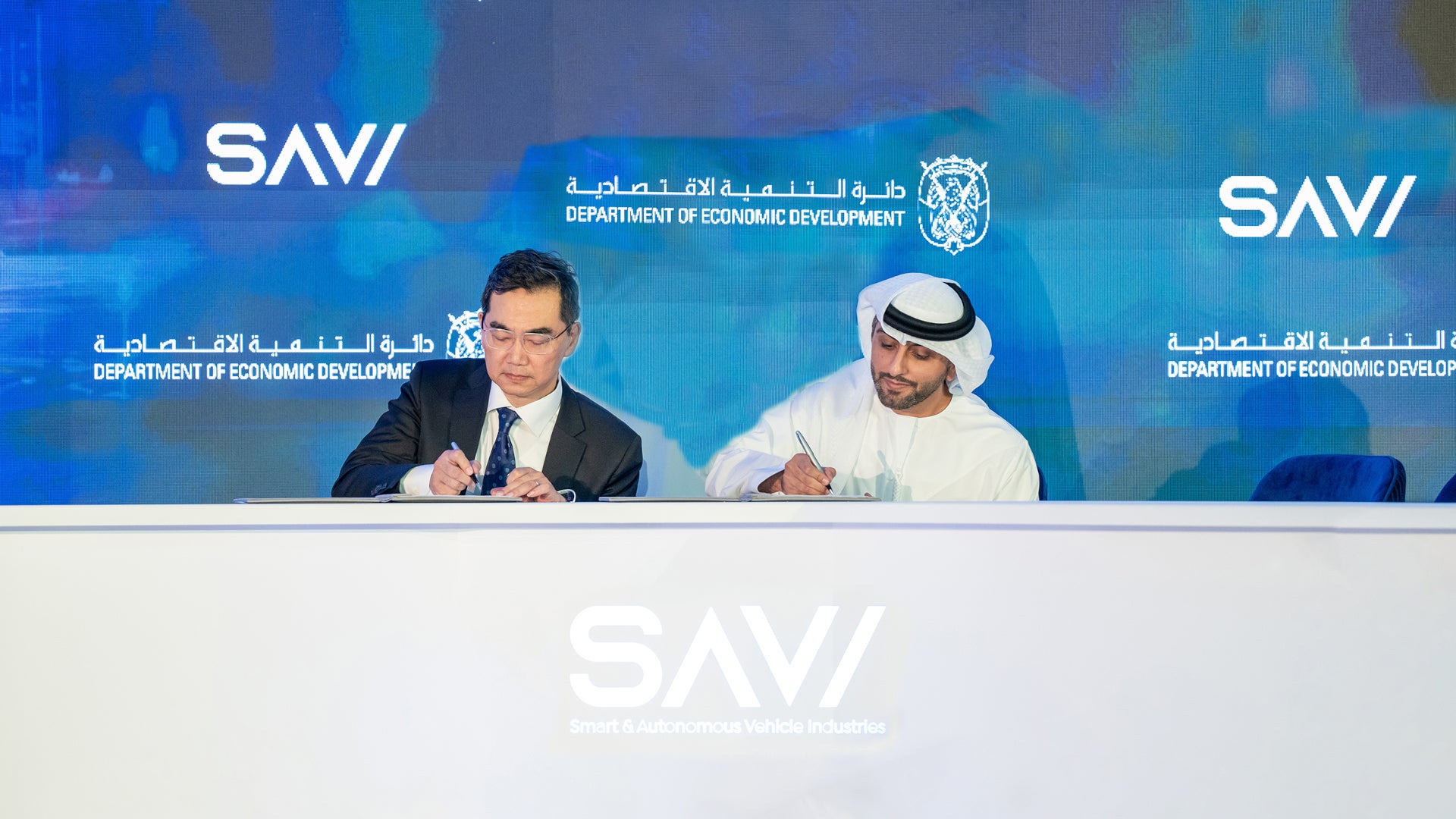 EHang UAE Abu Dhabi eVTOL air taxi
