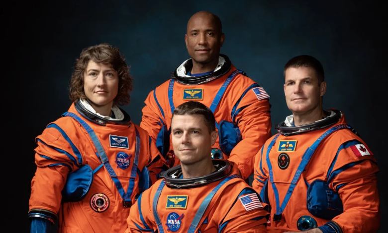 NASA Artemis II moon mission astronauts