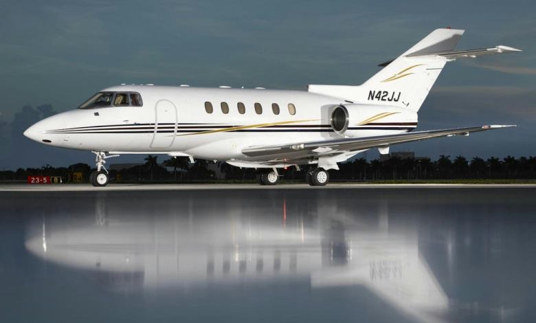 Hawker 800XP [Credit: FLYING Archive]